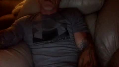 Snapshot of mjg175 chatting on July 9, 1:09 am SexyRed online show from July 9, 1:09 am