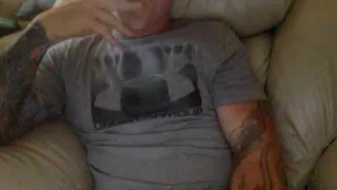 Snapshot of mjg175 chatting on July 13, 8:11 pm SexyRed online show from July 13, 8:11 pm