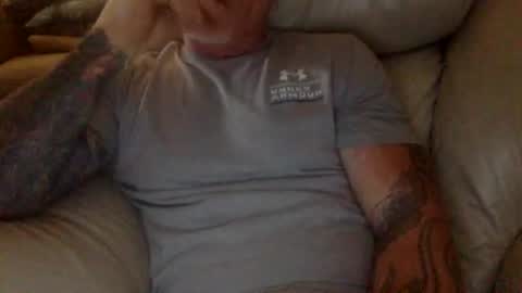Snapshot of mjg175 chatting on July 17, 2:13 pm SexyRed online show from July 17, 2:13 pm