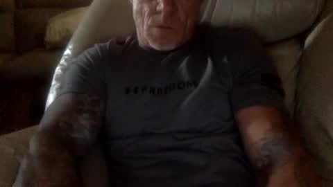 Snapshot of mjg175 chatting on July 29, 5:11 pm SexyRed online show from July 29, 5:11 pm