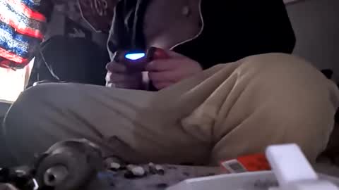 Snapshot of mjmckenz55 chatting on April 28, 2:33 pm Daddy720 online show from April 28, 2:33 pm