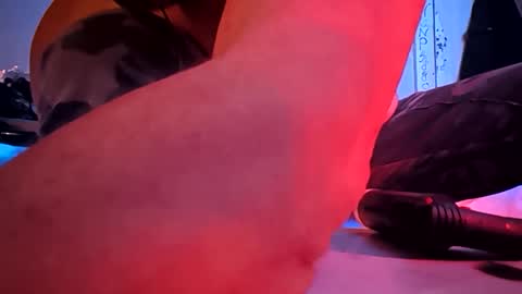 Snapshot of mjmckenz55 chatting on May 26, 1:01 am Daddy720 online show from May 26, 1:01 am