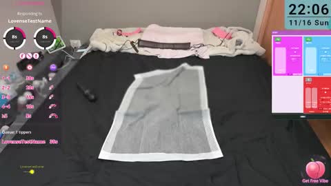 Snapshot of mkuo chatting on November 16, 1:06 pm mkuo online show from November 16, 1:06 pm