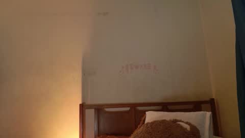 MoonLipson online show from March 13, 11:11 pm