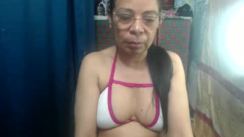 Snapshot of mmaturemessy chatting on September 25, 7:39 pm kelly online show from September 25, 7:39 pm