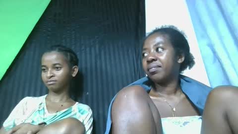 mmerela online show from March 1, 9:39 pm