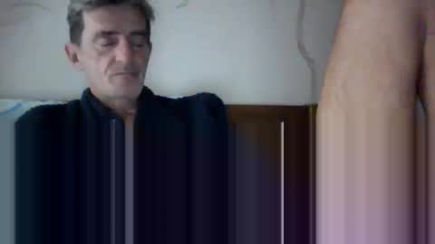 Snapshot of mmiltos chatting on November 2, 9:17 pm mmiltos online show from November 2, 9:17 pm