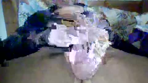 Snapshot of mmiltos chatting on November 19, 7:19 am mmiltos online show from November 19, 7:19 am