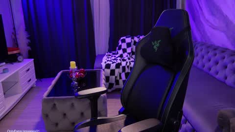 Snapshot of mmmaaa1234 chatting on November 29, 12:02 am Jessie online show from November 29, 12:02 am