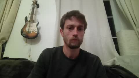 Snapshot of mmmh_333 chatting on May 31, 7:37 pm mmmh_333 online show from May 31, 7:37 pm