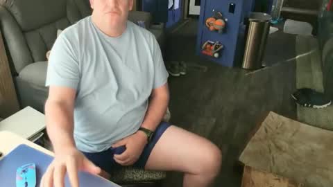 Snapshot of mmmthatsfunnn chatting on January 18, 9:40 pm mmmthatsfunnn online show from January 18, 9:40 pm