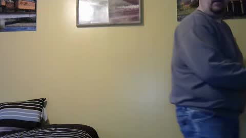 Snapshot of mmr45 chatting on December 30, 11:49 pm mmr45 online show from December 30, 11:49 pm