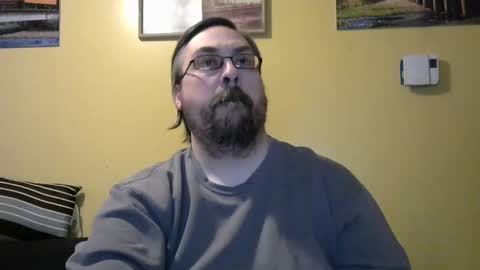 Snapshot of mmr45 chatting on January 28, 12:57 am mmr45 online show from January 28, 12:57 am