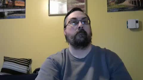 Snapshot of mmr45 chatting on February 5, 10:33 pm mmr45 online show from February 5, 10:33 pm