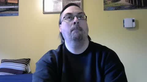 Snapshot of mmr45 chatting on March 3, 6:44 pm mmr45 online show from March 3, 6:44 pm