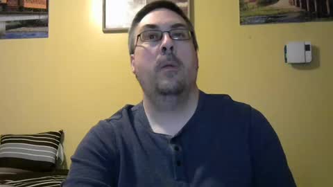 Snapshot of mmr45 chatting on October 12, 3:05 am mmr45 online show from October 12, 3:05 am