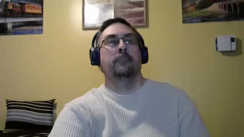 Snapshot of mmr45 chatting on October 20, 3:40 am mmr45 online show from October 20, 3:40 am