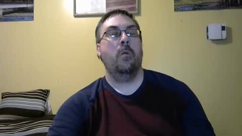 Snapshot of mmr45 chatting on October 22, 4:46 am mmr45 online show from October 22, 4:46 am