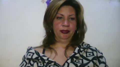 Snapshot of mmsexymm84 chatting on February 11, 8:42 pm mmsexymm84 online show from February 11, 8:42 pm