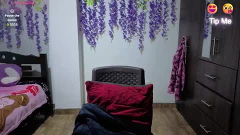 mmsexymm84 online show from March 3, 10:10 am