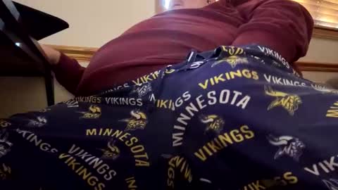 mnguy19726969 online show from November 12, 4:07 pm