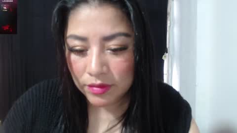 Snapshot of moan_sex1 chatting on December 9, 9:37 pm Catalina online show from December 9, 9:37 pm
