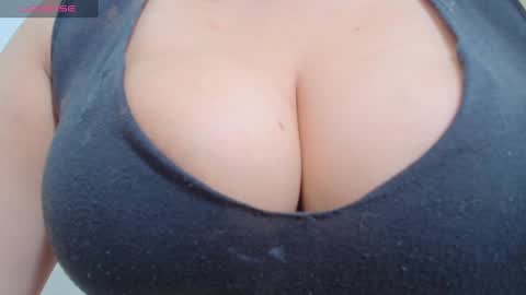 Snapshot of moan_sex1 chatting on February 26, 2:37 am Catalina online show from February 26, 2:37 am