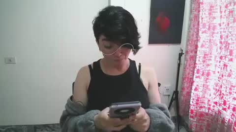 Sam online show from June 13, 9:35 pm