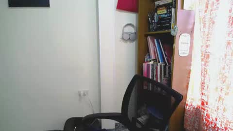 Sam online show from July 10, 2:08 pm