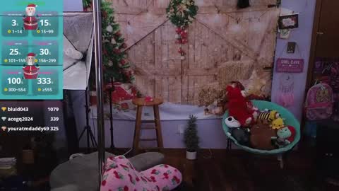 Snapshot of mocha_ chatting on December 19, 2:24 pm MOCHA JAMES THE NPC online show from December 19, 2:24 pm