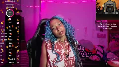 Snapshot of mocha_ chatting on October 4, 4:32 am MOCHA JAMES THE NPC online show from October 4, 4:32 am