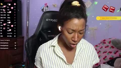 Snapshot of mocha_ chatting on November 22, 11:59 pm MOCHA JAMES THE NPC online show from November 22, 11:59 pm