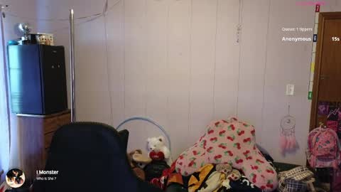 MOCHA   JAMES THE NPC  online show from April 22, 10:33 pm