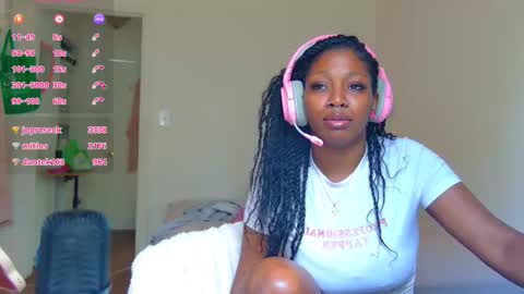 Snapshot of mochamimi chatting on May 28, 7:44 pm Mocha BDAY JAN 13 online show from May 28, 7:44 pm