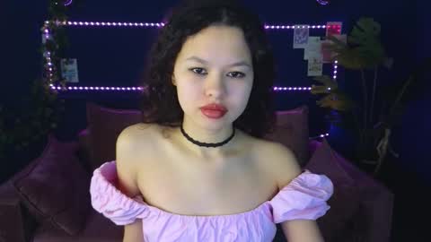 moco_choco online show from February 6, 1:32 am