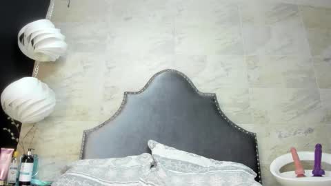 Sophia  online show from February 5, 7:40 pm