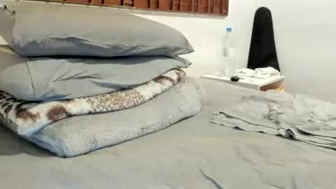 DigBreed online show from April 22, 9:16 pm