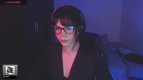 Snapshot of modjo_ chatting on May 8, 2:17 am Modjo online show from May 8, 2:17 am
