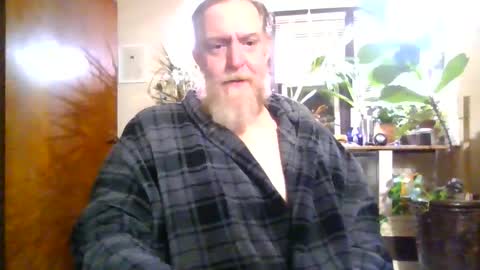 moeblick online show from December 1, 11:48 am