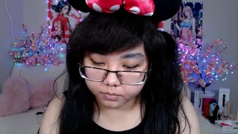 Molly online show from April 23, 3:41 am