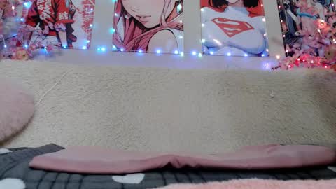 Molly online show from April 23, 12:29 pm