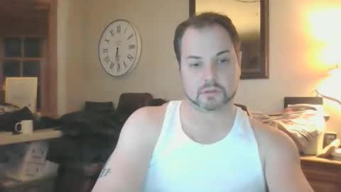 moeschoolnyc online show from January 17, 6:51 am