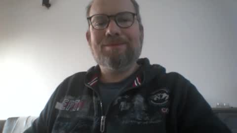 mofu781s online show from December 6, 7:54 am