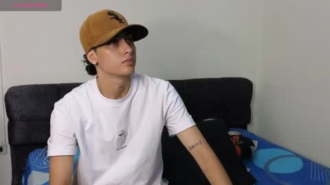 Snapshot of mohamed_malik chatting on July 13, 5:38 pm mohamed_malik online show from July 13, 5:38 pm