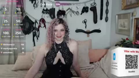 MohawkMischief online show from August 6, 9:49 pm
