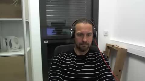 Julien online show from January 28, 3:46 pm