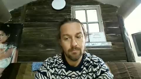 Julien online show from November 7, 9:09 am