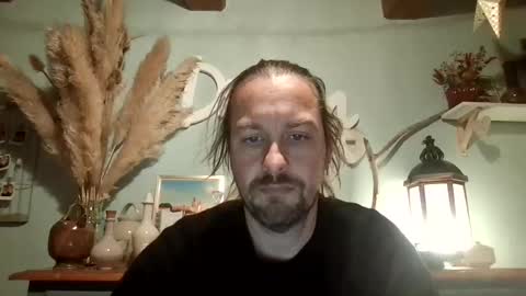 Julien online show from January 6, 8:23 pm