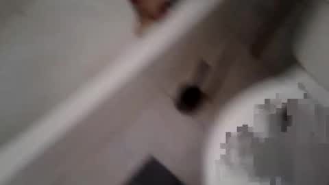 Snapshot of moipipi chatting on December 21, 6:04 pm Pnisxxl online show from December 21, 6:04 pm