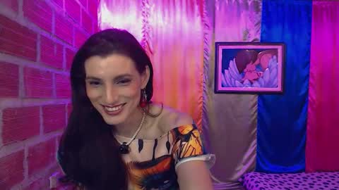 Snapshot of moira_hot chatting on November 29, 12:46 am moira_hot online show from November 29, 12:46 am